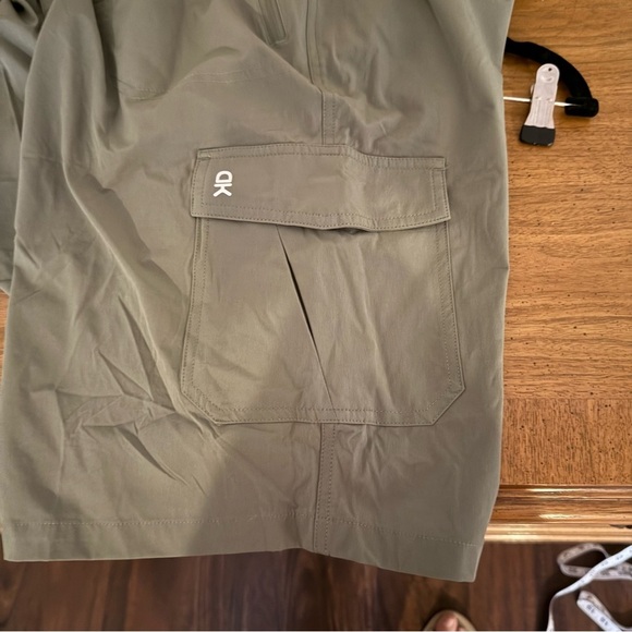 Little Donkey Andy Men's Cargo Shorts - Green - Picture 5 of 11